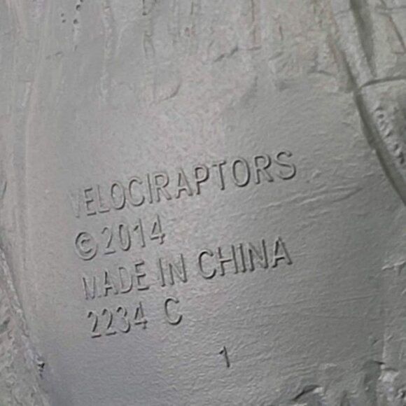 2014 20" Velociraptor 2234C Toys R US soft Rubber Jurassic Dinosaur - Picture 11 of 13